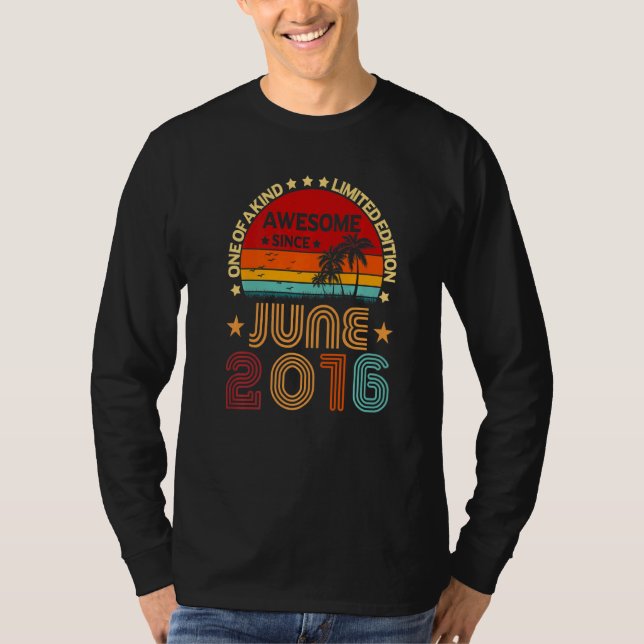 Camiseta 6 Birthday Incrível Desde Junho De 2016 (Frente)
