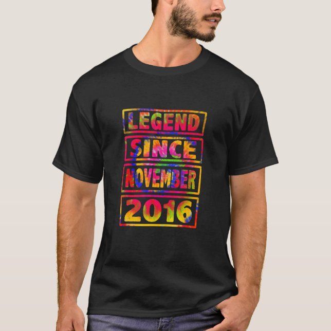 Camiseta 6 Birthday Tie Dye Legend Desde Novem (Frente)