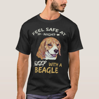 Camiseta 6 Sinta-se Seguro à Noite Durma Com Um Beagle