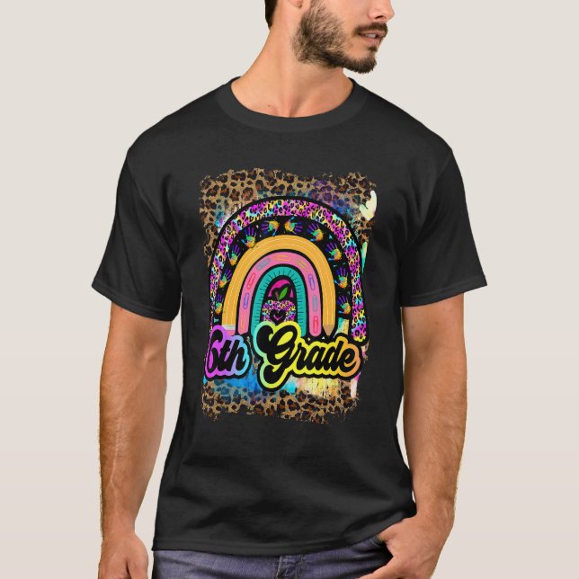 Camiseta 6th Grade School Vibes Team Retro Tie Dye 1st Day  (Frente)