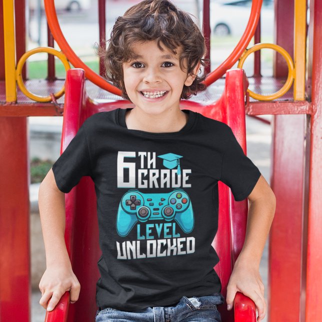 Camiseta 6th Grade Unlocked Gamer Graduation (Criador carregado)