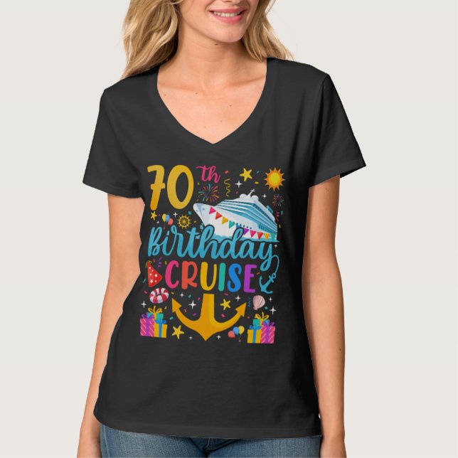 Camiseta 70 Birthday Cruise B-Day Party Women V-Neck (Frente)