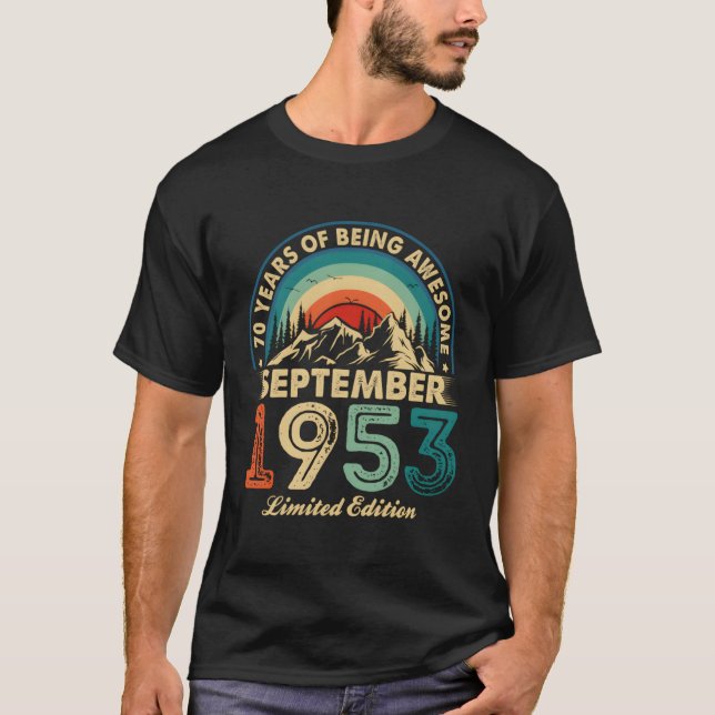 Camiseta 70 Impressionante Desde setembro de 1953 70 (Frente)