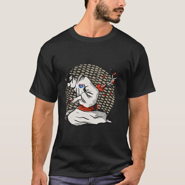 Camiseta 710 - Impressão Samurai Harakiri nas costas (Frente)