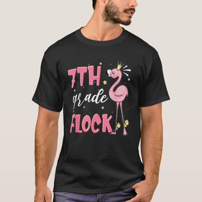 Camiseta 7th Grade Flock Flamingo Back To School Girls (Frente)