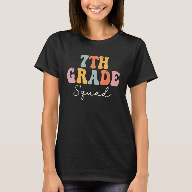 Camiseta 7th Grade Squad Retro Groovy Women Happy First Day (Frente)