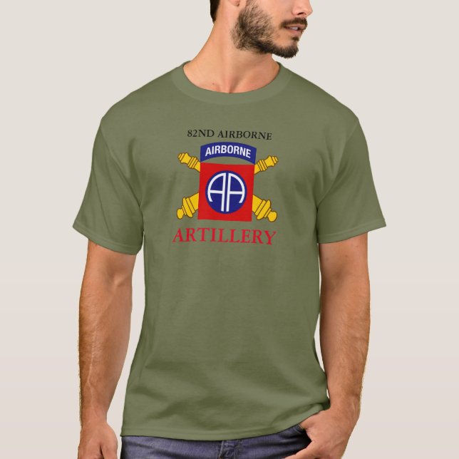 CAMISETA 82.O ARTIGOS AEROBORADOS (Frente)