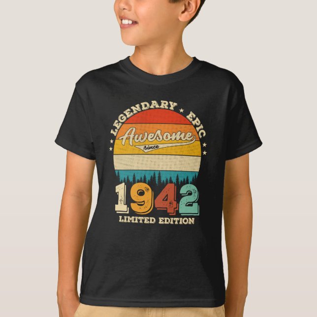 Camiseta 83 anos 1942 Retro Incrível 83º presente de aniver (Frente)