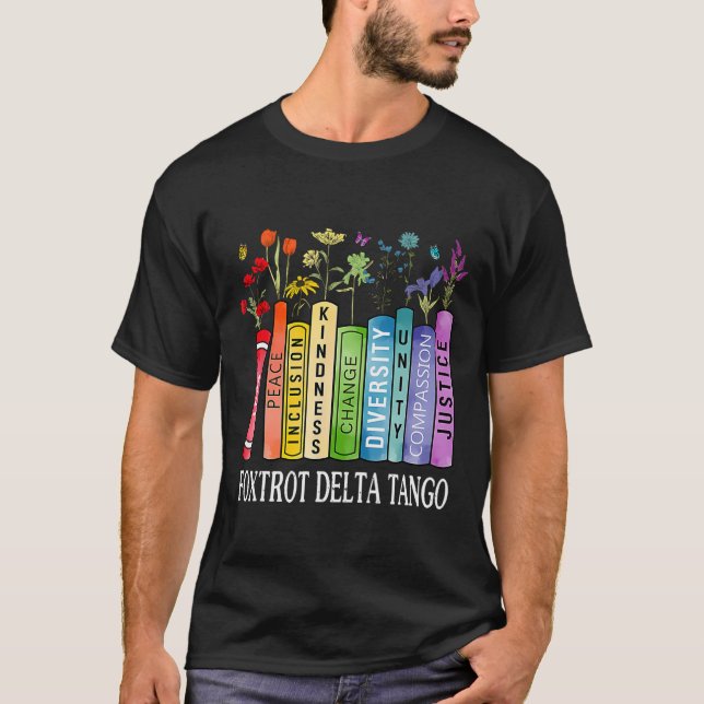 Camiseta 8647 Foxtrots Tangos Deltas Flor Resistente Boo (Frente)