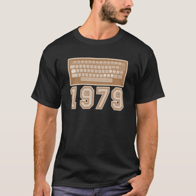 Camiseta 8 bit Computer A 400 Retro 1979 Nerd Geek Videogam (Frente)