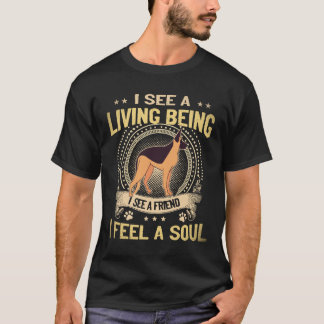 Camiseta 8 Vejo um Ser Vivo Vejo um Amigo Sinto uma Alma