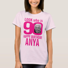 Camiseta 90 cor-de-rosa com aparência 90 foto e nome person