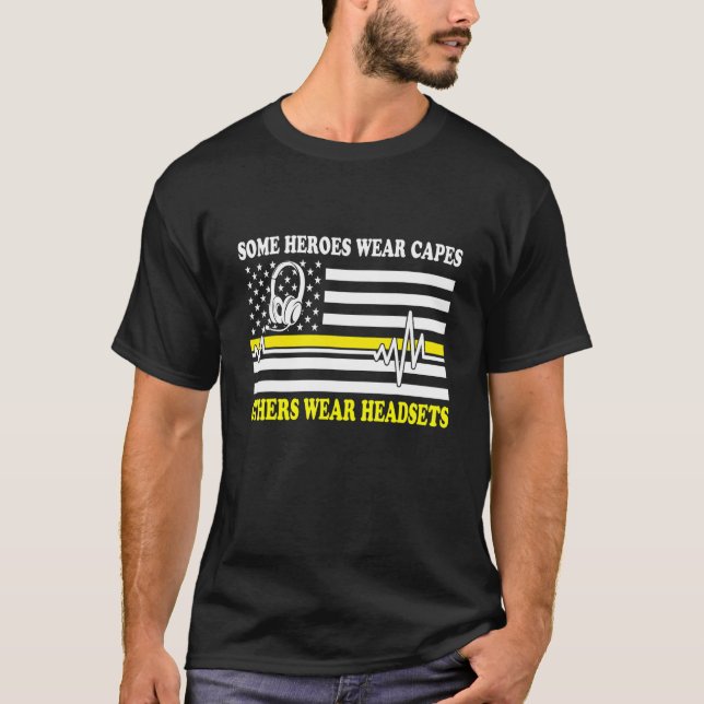 Camiseta 911 Expedidor Alguns Heroes Vestem Capes Outros Vi (Frente)