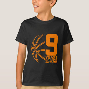 Camiseta 9 Anos Sendo Incrível Sketll 9º Aniversário