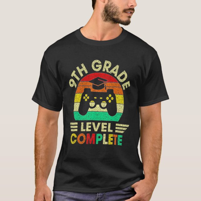 Camiseta 9th Grade Level Complete Gamer Class Of 2022 Gradu (Frente)