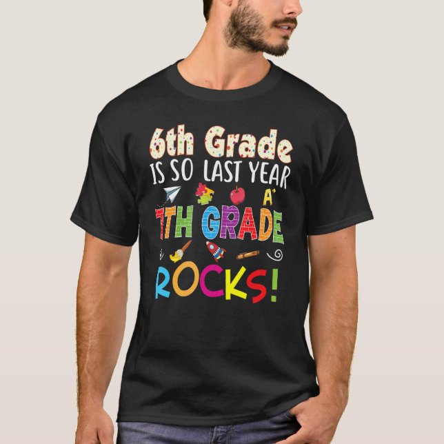 Camiseta A 6 É Assim No Ano Passado, 7 de Rochas De Volta À (Frente)