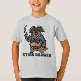 Camiseta A aventura do Urso Pirata de Gaveta-Presa | Engraç