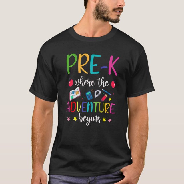 Camiseta A Aventura Pré-K de Professores Começa A Pré-Escol (Frente)