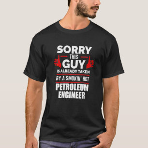 Camiseta A cara É Tomada Por Um Engenheiro De Petróleo Quen