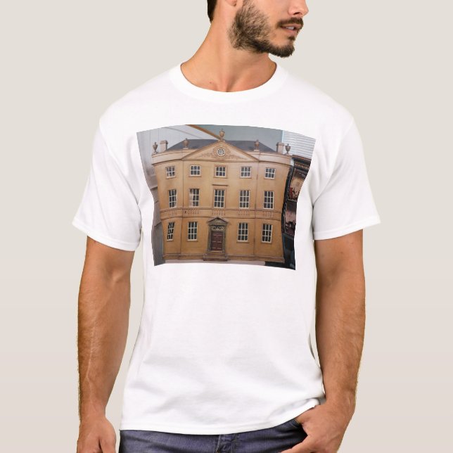 Camiseta A casa de boneca, estilo Neo-Clássico de Adam, (Frente)