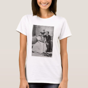 Camiseta A cena do desempenho da importância de seja