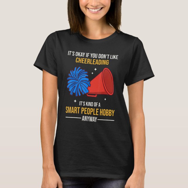 Camiseta A Churrasqueira É Um Hobby De Pessoas Inteligentes (Frente)