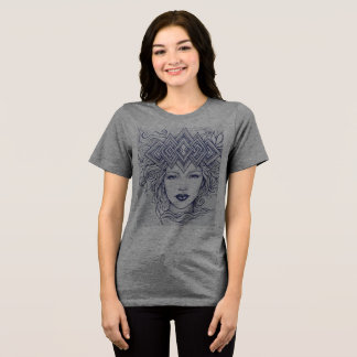 Camiseta A Coroa Dourada: Edição de Arte de Linha em Tinta