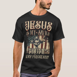 Camiseta A Cruz de Bandeira Americana De Jesus É O Meu Salá