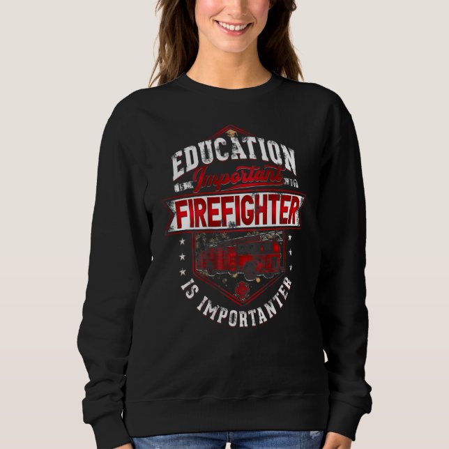 Camiseta A Educação É Importante, Mas O Bombeiro É Importan (Frente)