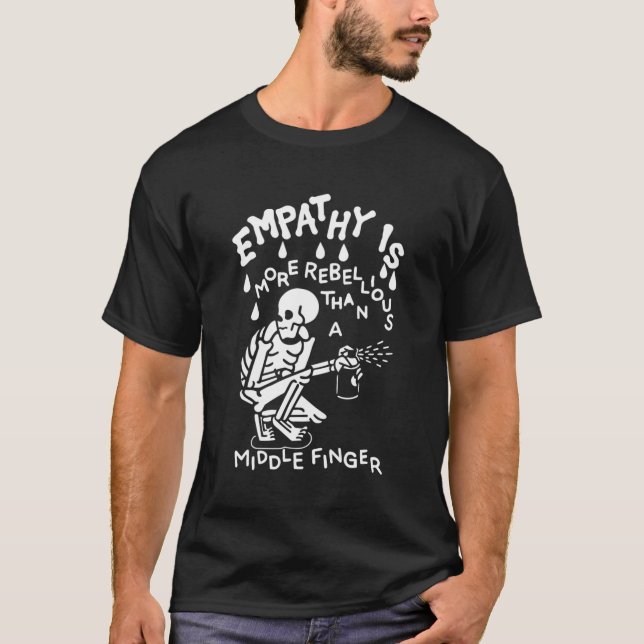 Camiseta A Empatia É Mais Rebelde Do Que Um Dedo Médio (Frente)