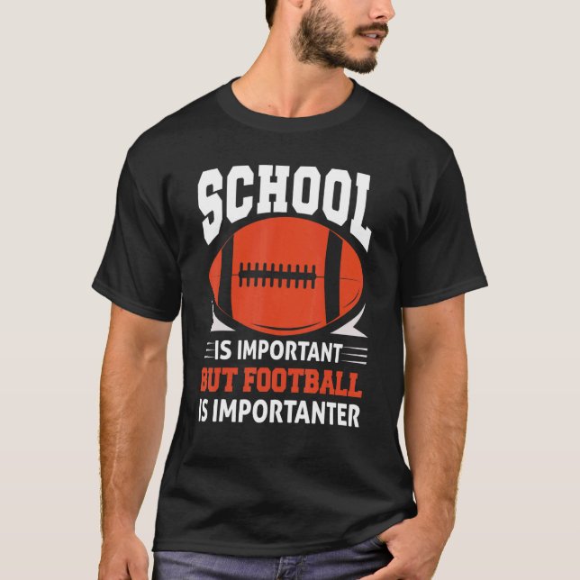 Camiseta A Escola De Futebol Lineman É Importante. (Frente)