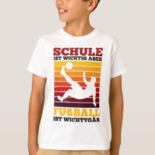 Camiseta A Escola É Importante, Mas O Futebol É Importante