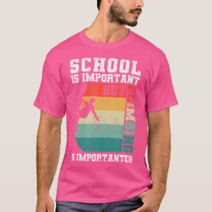 Camiseta A Escola É Importante Mas Subir É Importante.