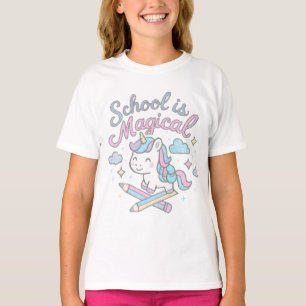 Camiseta A Escola é Mágica – Unicórnio Fofo de Volta às Aul