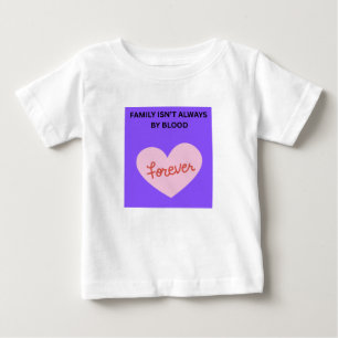 Camiseta A Família Nem Sempre É Por Laços de Sangue ❤️