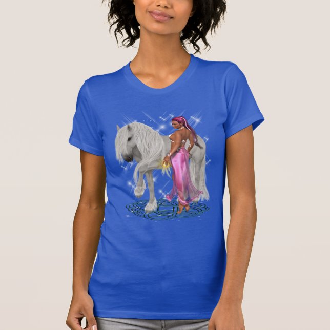 Camiseta A Feiticeira e o Estalão Branco. (Frente)