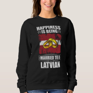 Camiseta A Felicidade É Casada Com Uma Letónia Letã