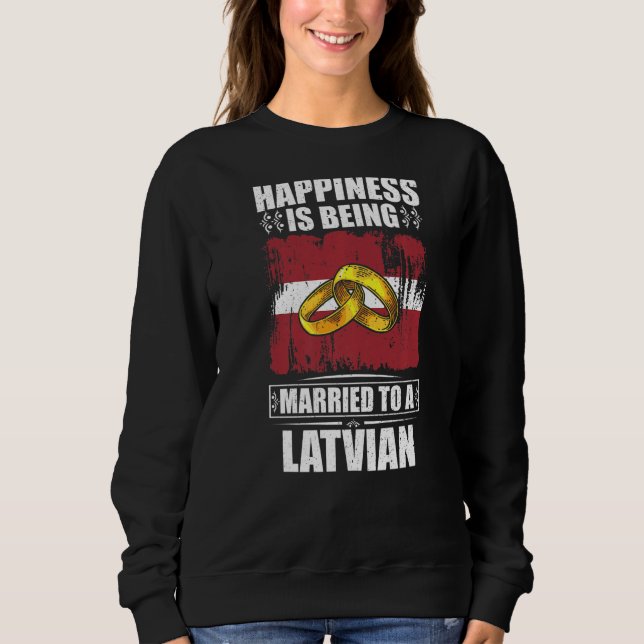 Camiseta A Felicidade É Casada Com Uma Letónia Letã (Frente)