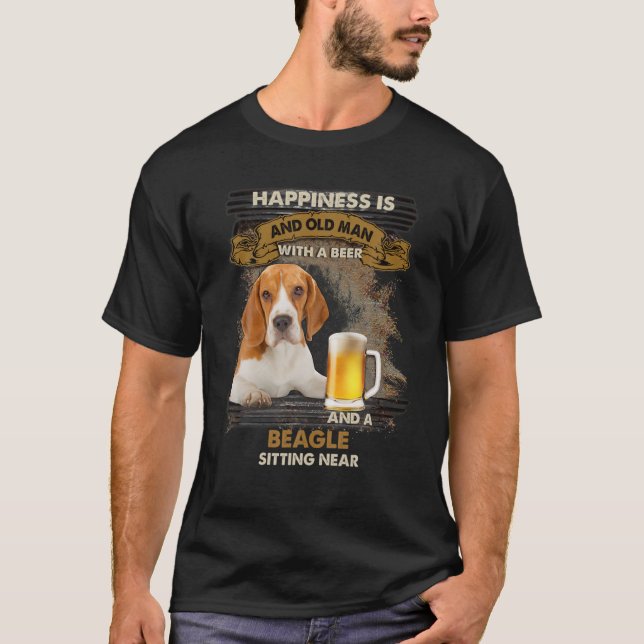 Camiseta A Felicidade É Um Velho Com Um Cão De Beagle Senta (Frente)