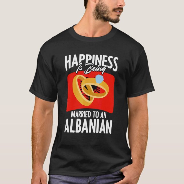 Camiseta A Felicidade Está Sendo Casada Com A Bandeira Da A (Frente)