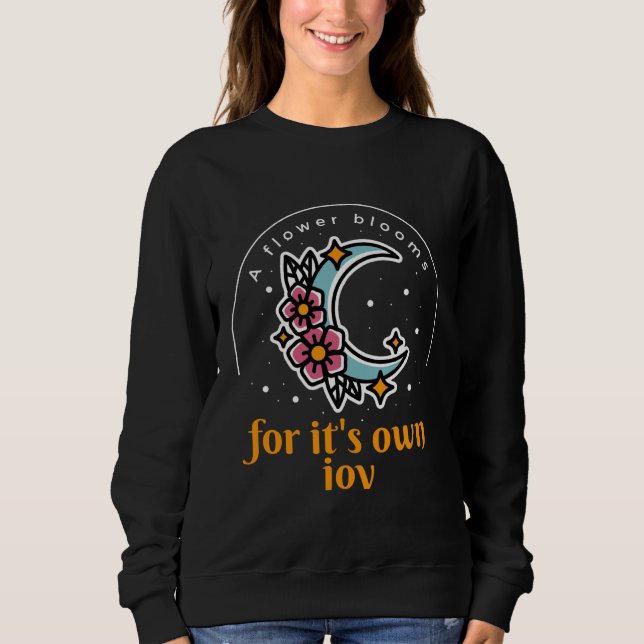 Camiseta A Flowers Blooms For It's Own Joy Moon & Flower Pr (Frente)