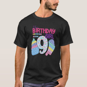Camiseta A Garota de Aniversário, Brinquedo de Povo, de 9 A
