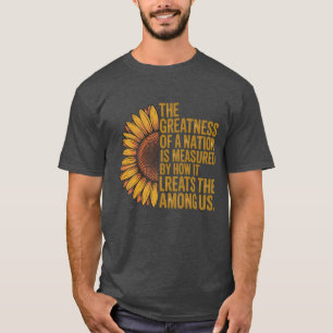 CAMISETA A GRAVIDEZ DE UMA NAÇÃO É MEDIDA PELA FORMA COMO E