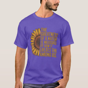 CAMISETA A GRAVIDEZ DE UMA NAÇÃO É MEDIDA PELA FORMA COMO E