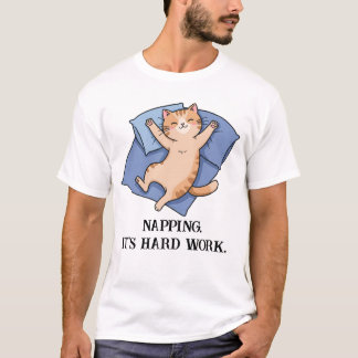 Camiseta A guardar. É trabalho de Duro. Gato Engraçado
