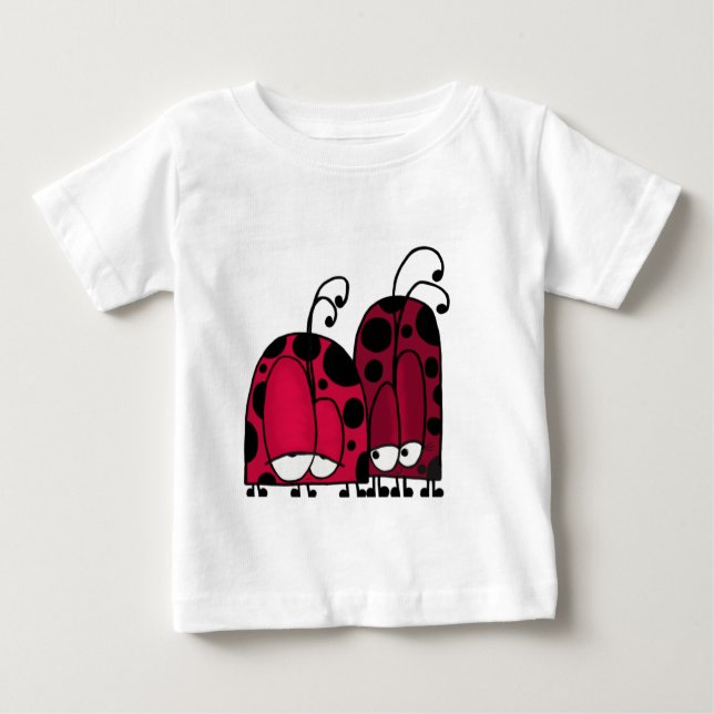 Camiseta A Ilustração de Ladybug de Amor Sem Solicitação (Frente)