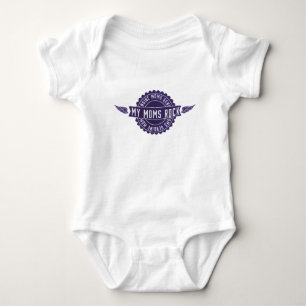 Camiseta A lésbica Parents meu roxo do emblema da rocha da