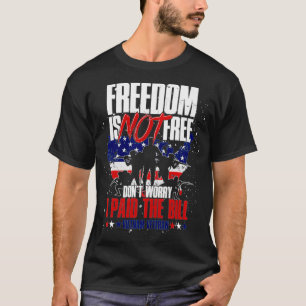 Camiseta A Liberdade De Bandeira Dos EUA Não É Gratuita, Nã