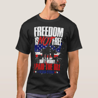 Camiseta A Liberdade De Bandeira Dos EUA Não É Gratuita, Nã
