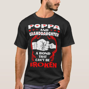 Camiseta A ligação do Poppa e da neta que chanfra quebre-